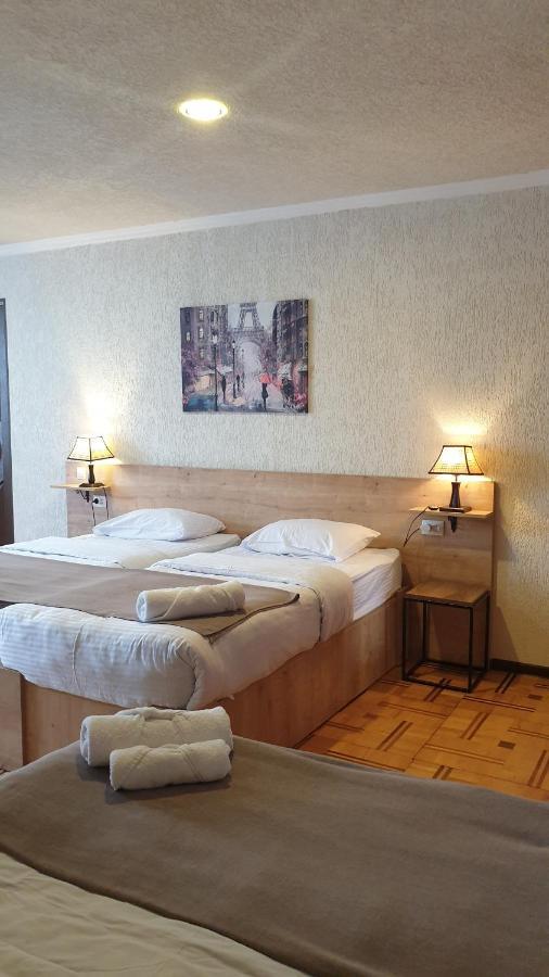 טביליסי Lea Guest House מראה חיצוני תמונה