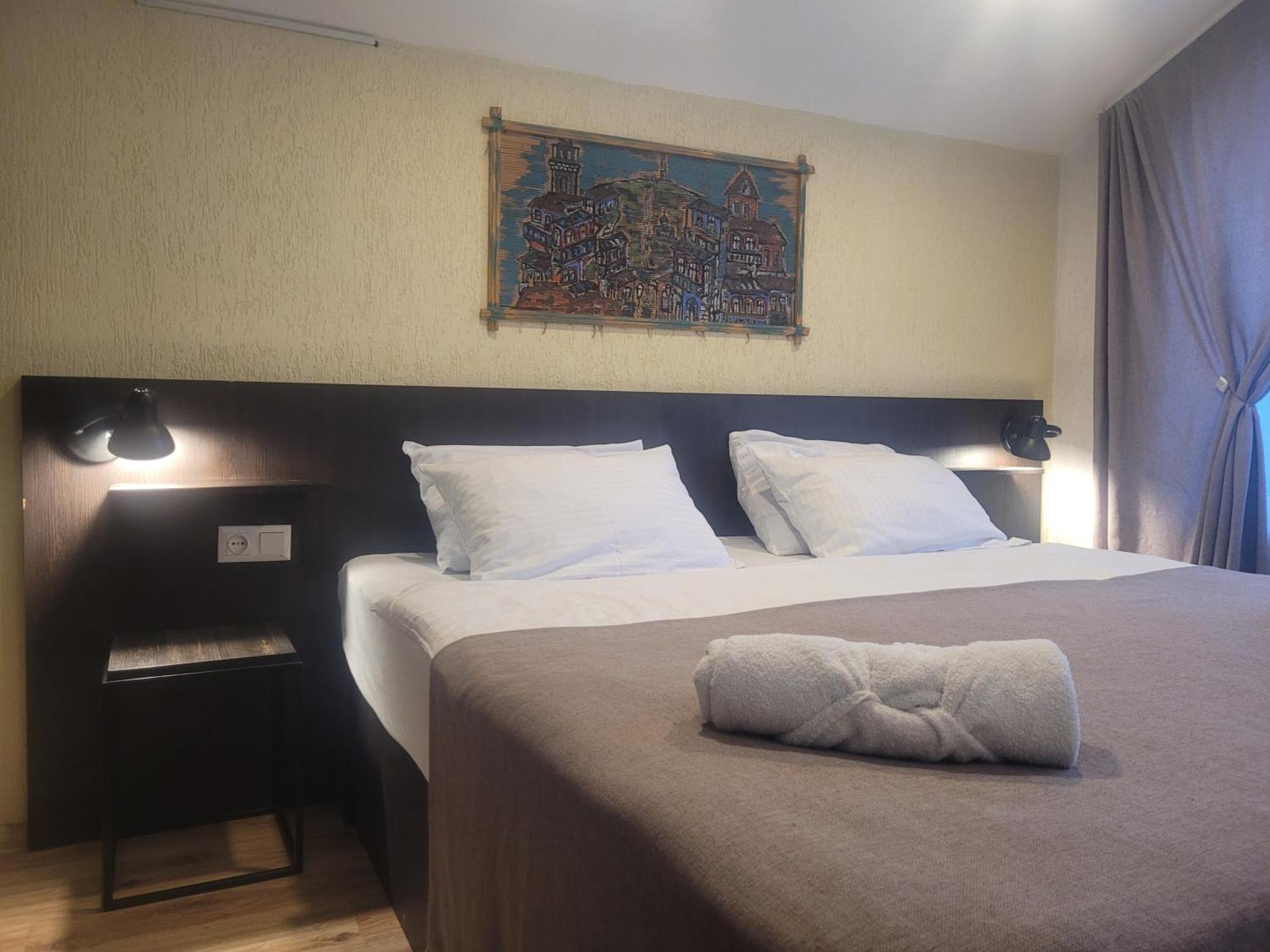 טביליסי Lea Guest House חדר תמונה