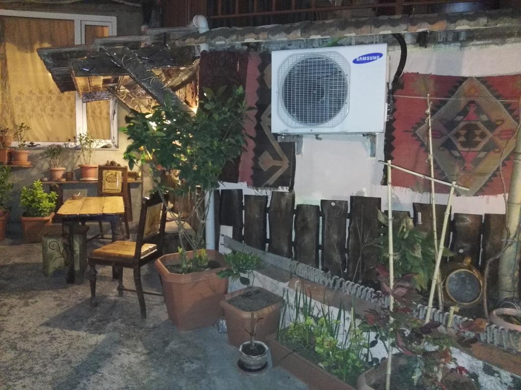 טביליסי Lea Guest House מראה חיצוני תמונה